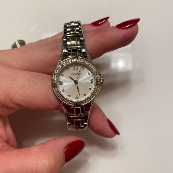 Bulova Watch - Picture 5 of 8